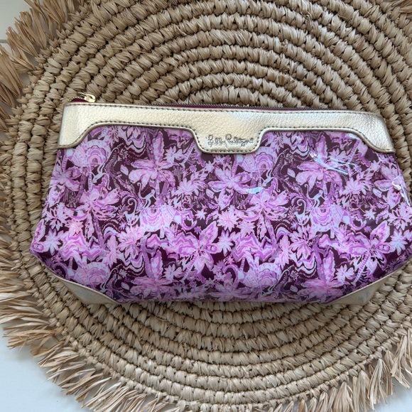 Lilly Pulitzer Handbags - Lilly Pulitzer Pink and Gold Cosmetic Bag
